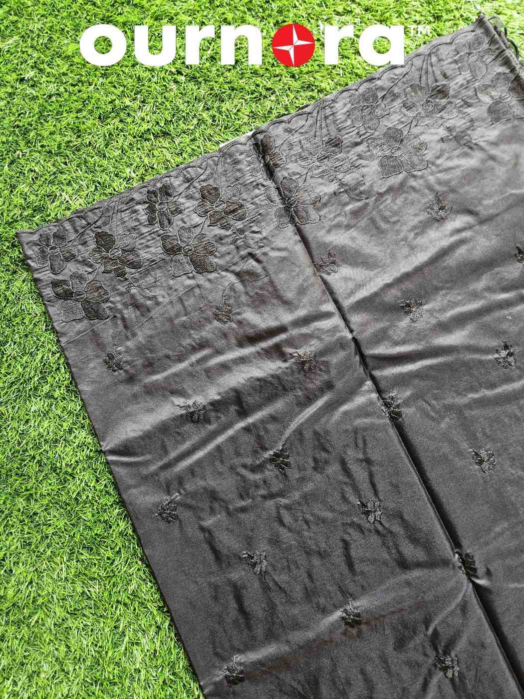 O11Q003- Black Organza with Applique work