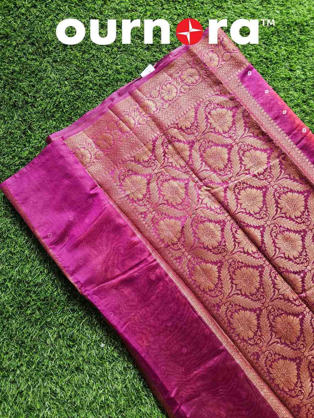 O11B001 - BANARASI SAREE WITH BANDHANI MOTIFS