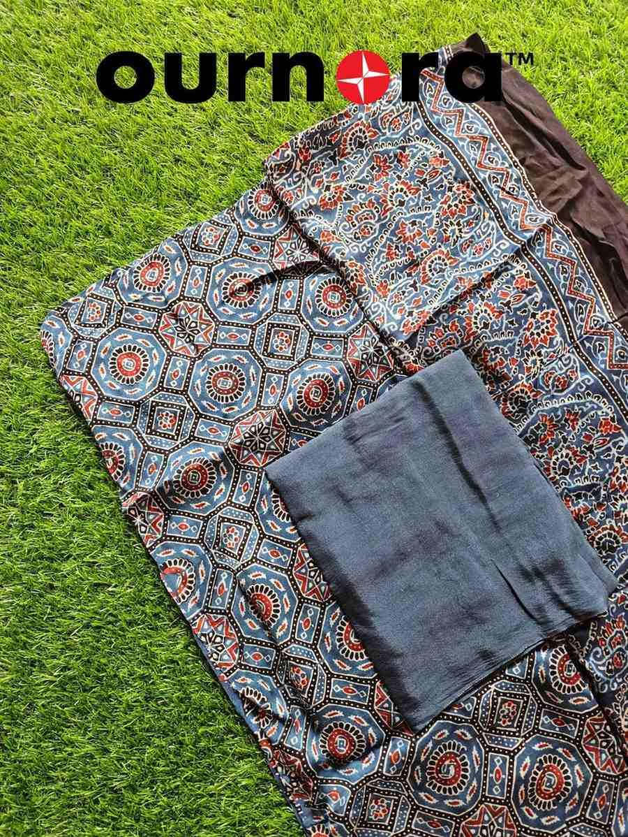 O22C001 - MODAL SILK SALWAR