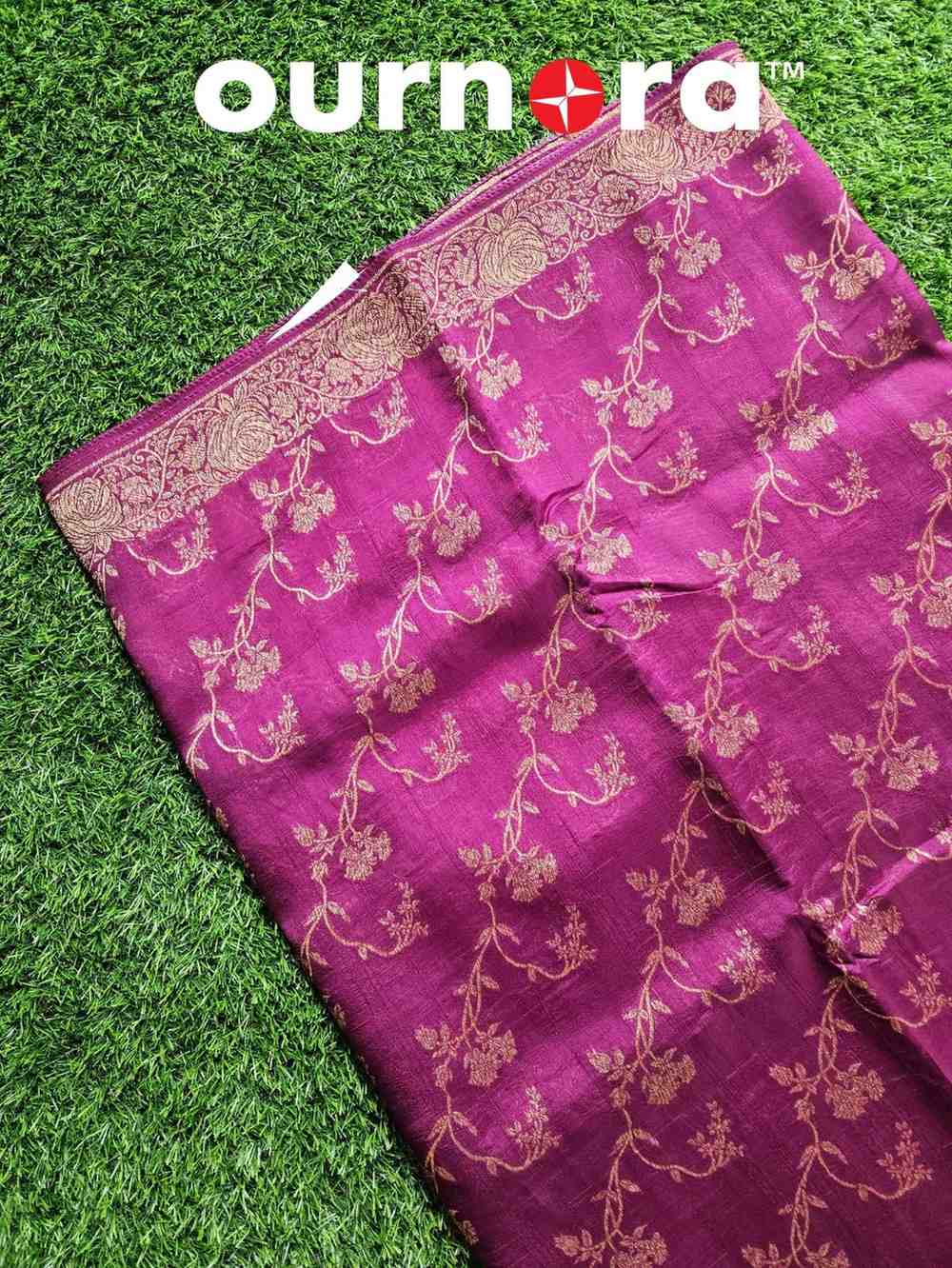 O11B002 - BANARASI SAREE WITH FLORAL ZARI